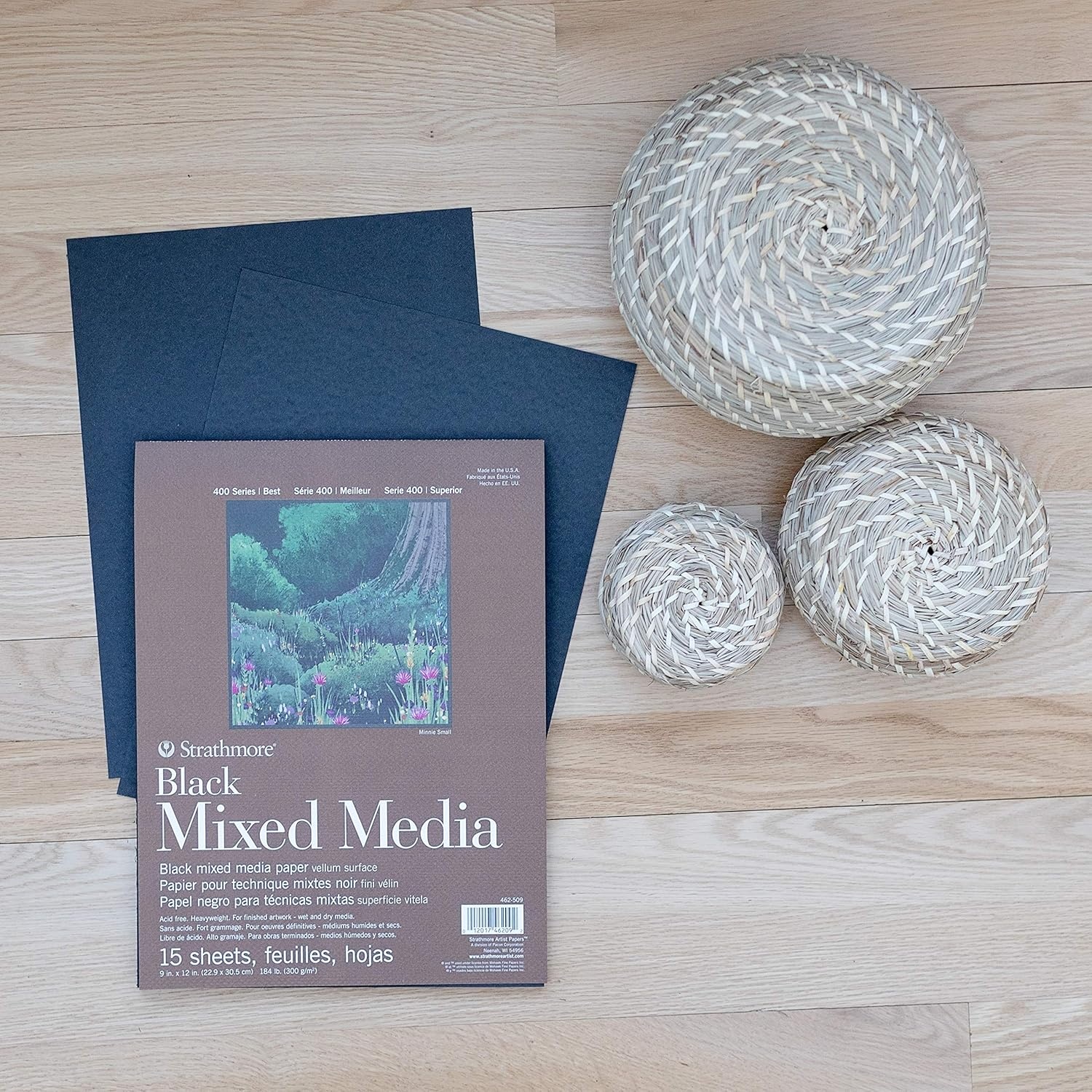 Strathmore Toned Mixed Media Paper Toned Grey 11″X14″-15 Sheets -62462311(Black)