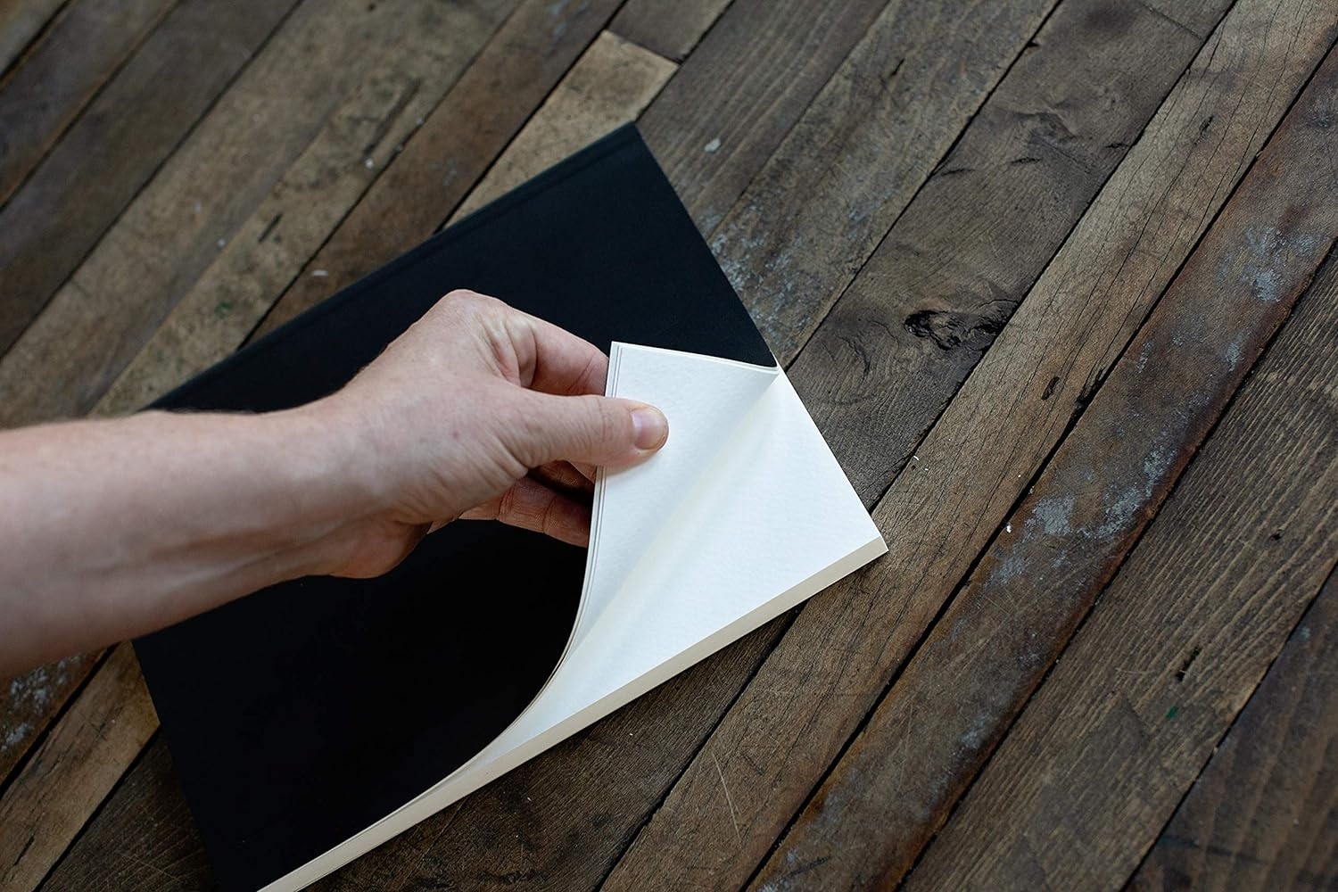 Strathmore 400 Series Drawing Paper Art Book, Matte Brown Cover, Cream White, Hardbound, 56 Sheets, 8.5×11 inch(Soft Cover  Phase Out)
